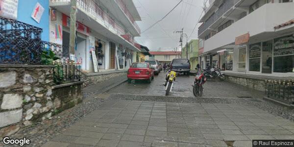 CENTRO DE MAESTROS DE HUAUCHINANGO CLAVE 2105